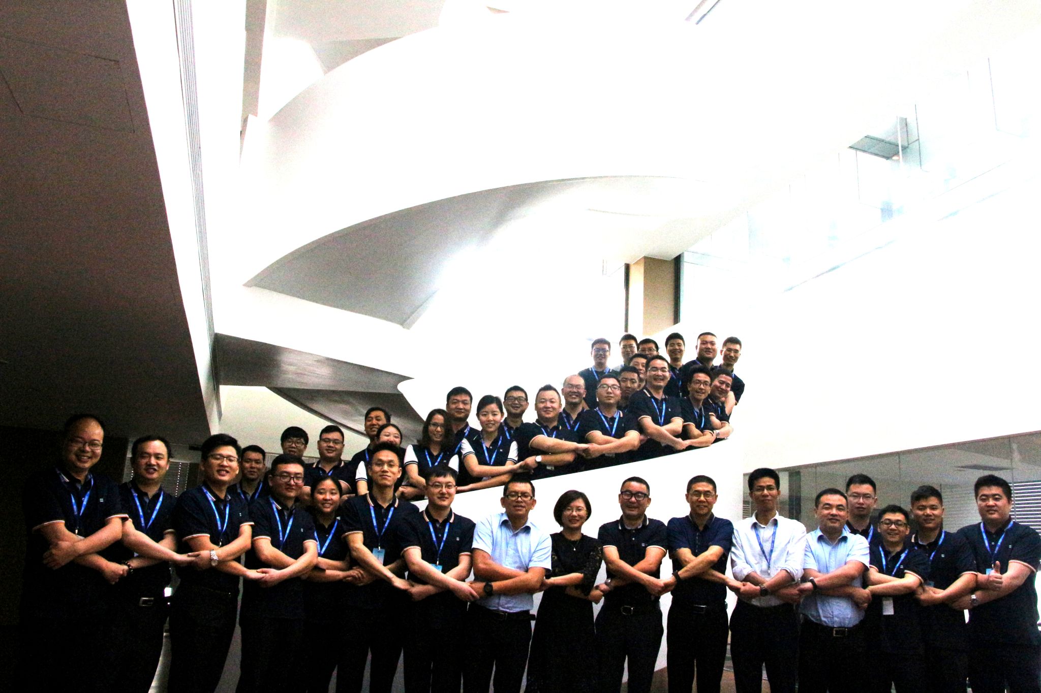 ���Ÿ���ʶԶ����ʾ���ɲš��ʼҹ������ε�һ����������ѡ����ѵ��˳������