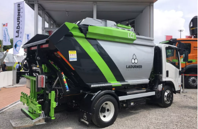 �ʼҹ�����������װ����������������������������������г�